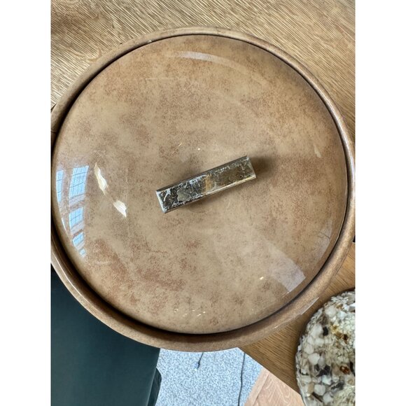 George Briard Vintage Tan Ice Bucket With Lid & Gold Handle 11" Tall Signed - Picture 2 of 7